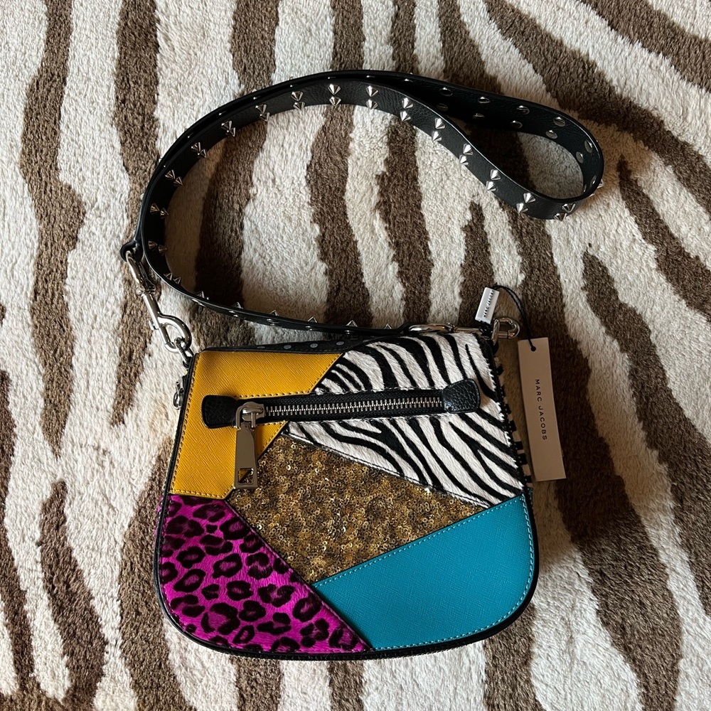 Marc Jacobs Animal Print Sling Bag - Picture 2 of 9